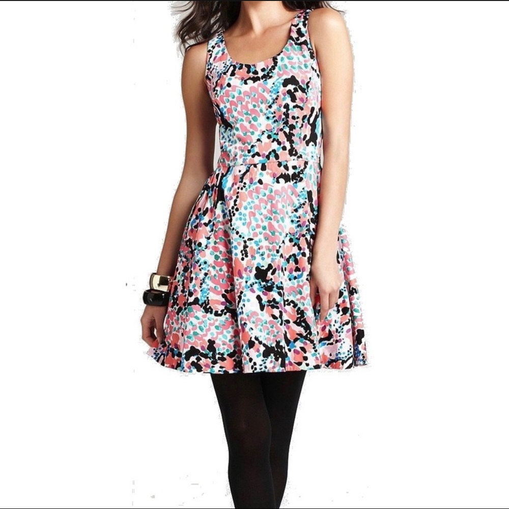 ♦️SOLD♦️ Lilly Pulitzer Sweet Nothings Dress - Picture 2 of 12